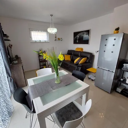 Apartment Madlen