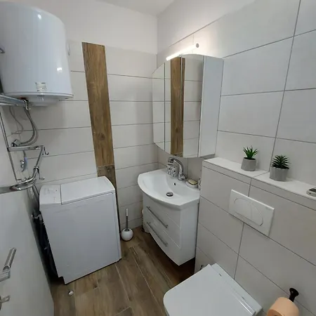Madlen Apartment *